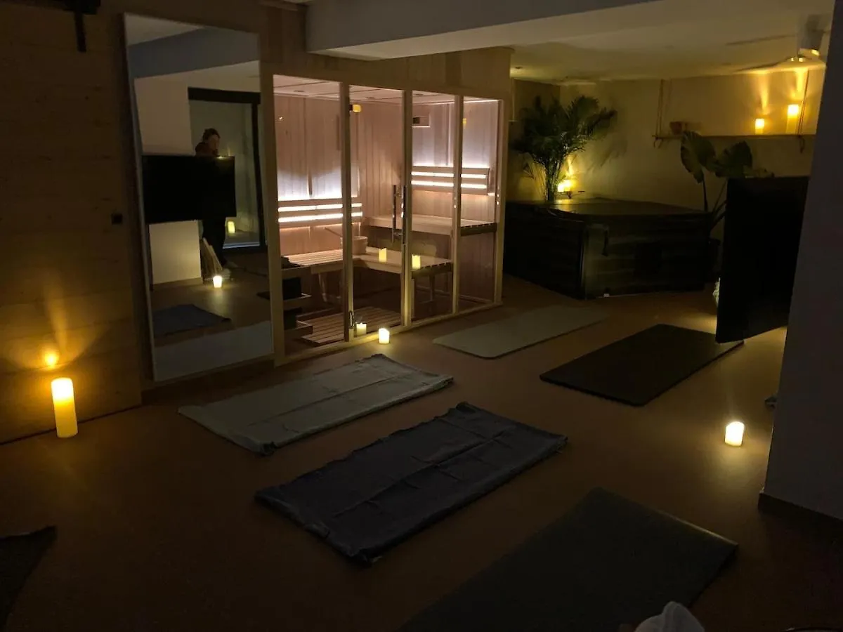 Loft Jacuzzi Sauna Pool Yoga Sea View Love-Room Saint-Jeannet  France