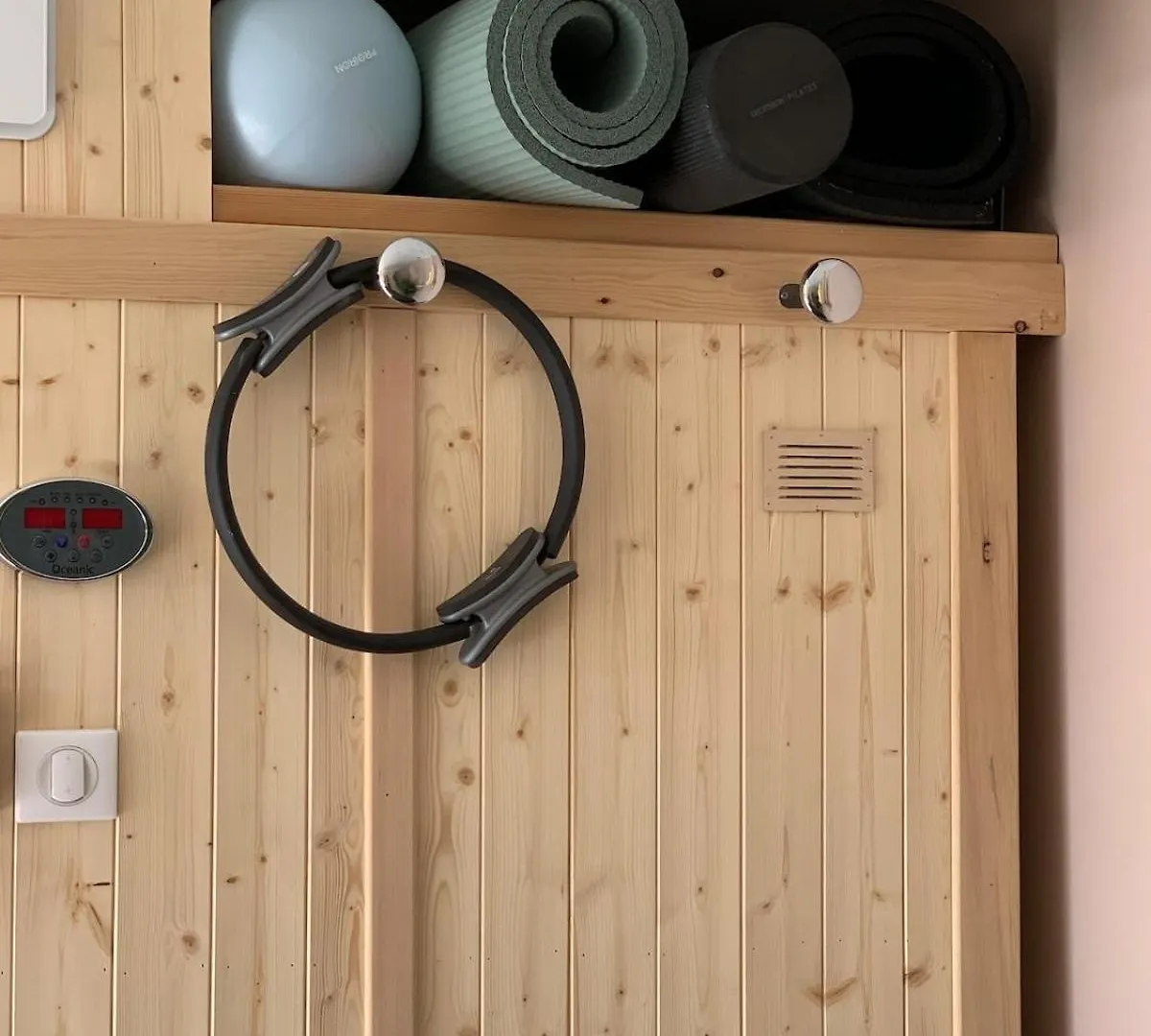 Loft Jacuzzi Sauna Pool Yoga Sea View Love-Room Saint-Jeannet
